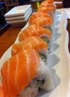 Dong Hae Sushi Comida