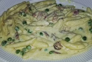 The Kennison food