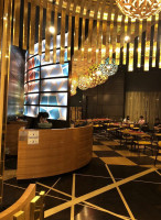 Hong Kong Café inside