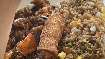 Three Rivers Brewstillery Lounge food