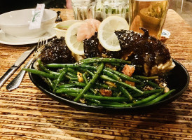 Honu Oceanside food