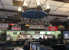 Sam Charlies White Hut Diner outside