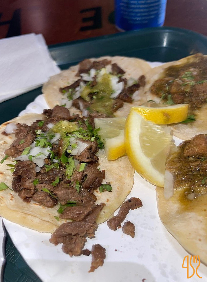 Los Tacos De Huicho