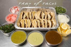 Los Tacos De Huicho food