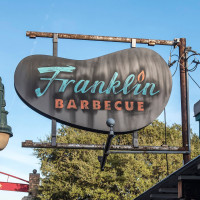 Franklin Barbecue outside