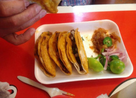 Mercado's food
