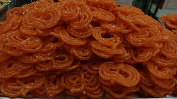 Pabla Indian Cuisine food