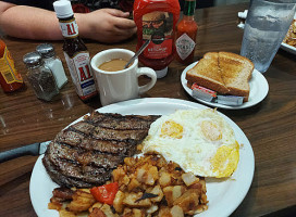 Little Women Cafe food