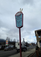 Scott's Dairy Freeze outside