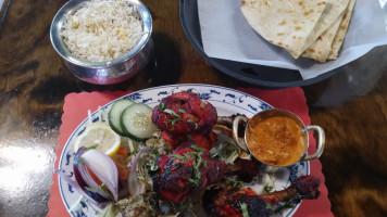 Mt. Everest Grill Comida