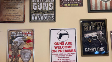 Pop's Dawg House menu
