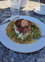 Ermy's Cafe food