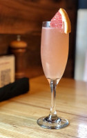 Fielding's Wood Grill drink