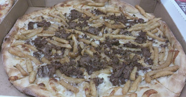 Melanzana Pizza food