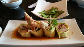 Sushi Ya food