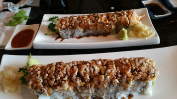 Sushi Ya food