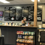 Inky's Authentic Philadelphia Cheesesteaks And Hoagies Dentro