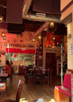 Trattoria Da Lina À l'intérieur
