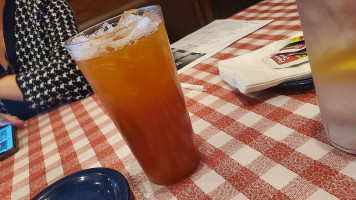 Famous Dave's drink