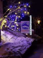 Main Street Grill outside
