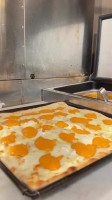Mozzafiato Pizzeria food