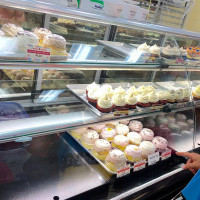 Dig In Diner food