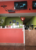 Yumi Japanese Steakhouse inside