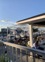 Smokey's Supper Club outside