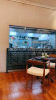 Lin's Asian Express inside