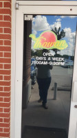 Thawan Thai outside