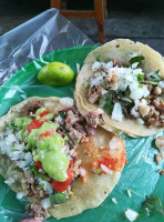 Dosey Doe food