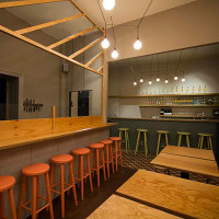 HOBNOB Neighborhood Tavern Dunwoody inside
