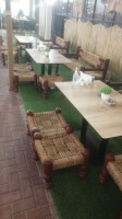 Gecko Grill inside