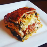 Vege-licious Cafe Llc food