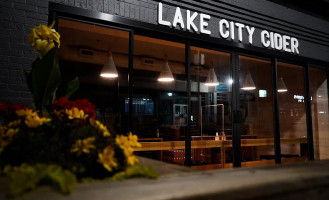Lake City Cider outside