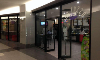 La Tazza Cafe outside