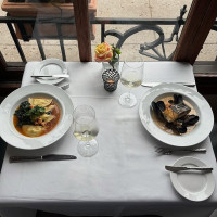 Toma Restaurant & Bar drink