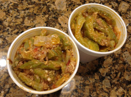 Goto King N Toppings outside