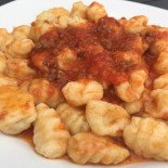 Remo's Place Ltd food