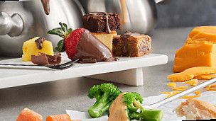 The Melting Pot food