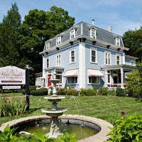 Silver Fountain Inn Tea Parlor inside