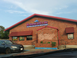 Mt. Everest Grill Exterior