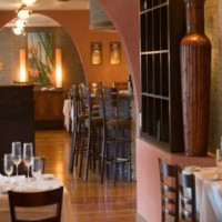 Copleys On Palm Canyon food