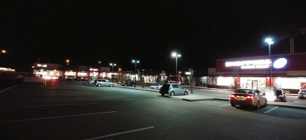 Barcelos Flame Grilled Chicken outside