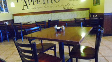 Amalfi's Pizza Italian food