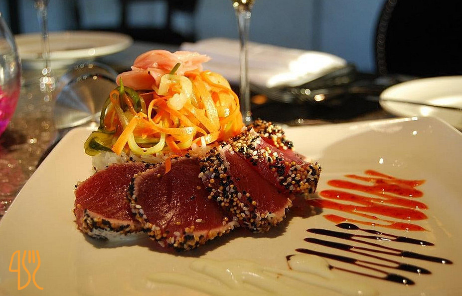 Nick and Nino's Penthouse Steakhouse