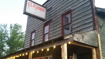 The Elkhorn Tavern outside