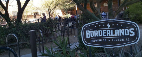 Borderlands Brewing Company outside