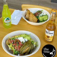 The Toss, San Carlos food