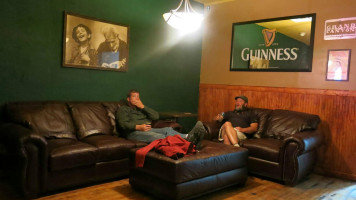 Farley's Pub inside